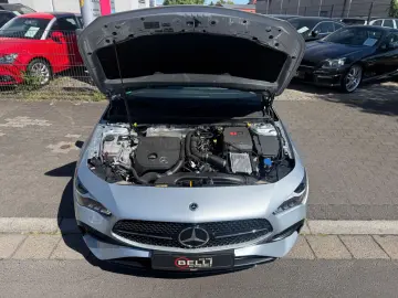 MERCEDES-BENZ CLA 200 Aut. AMG-Line Pano R.Kamera