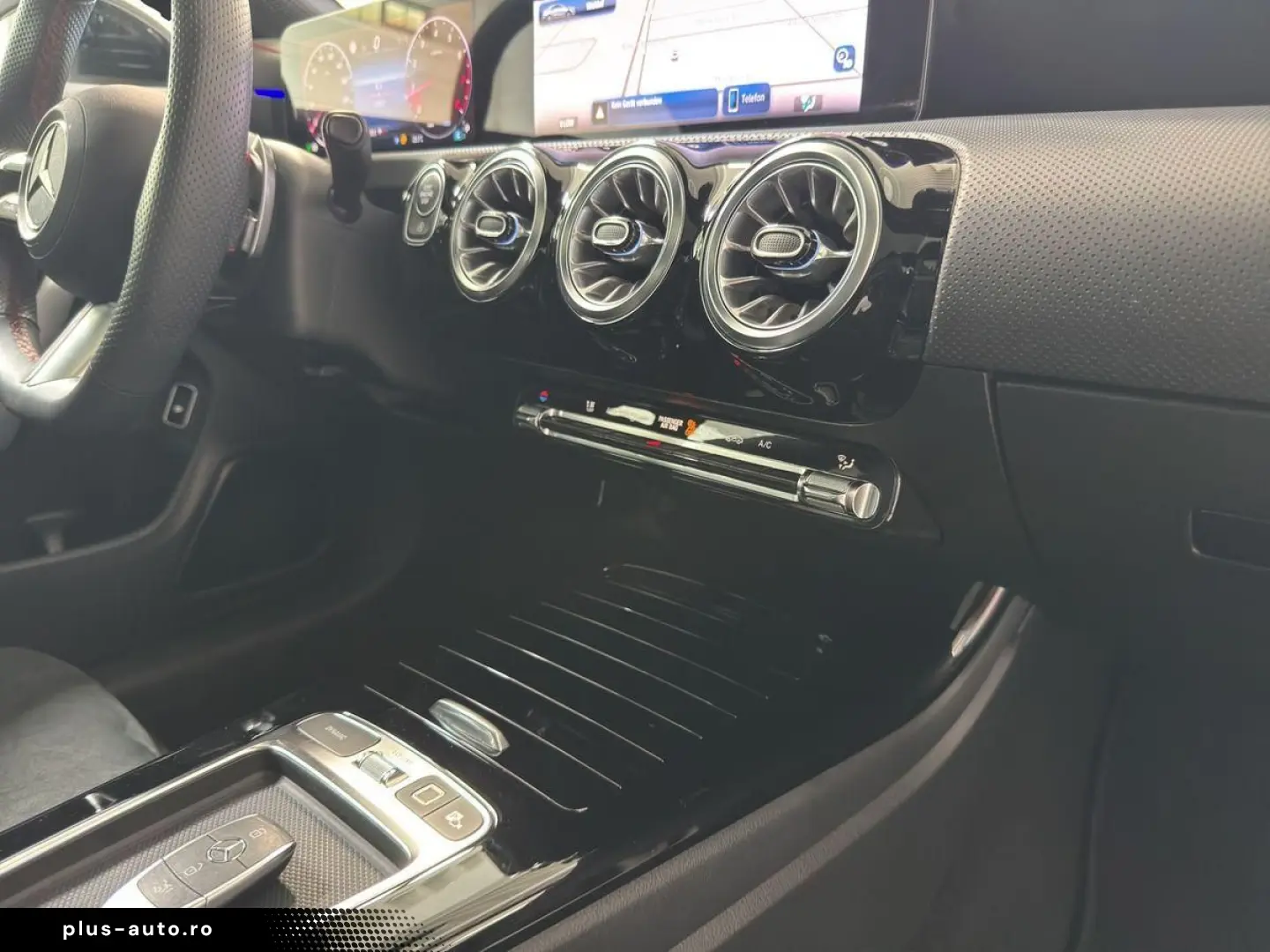 MERCEDES-BENZ CLA 2025 — imagine 11