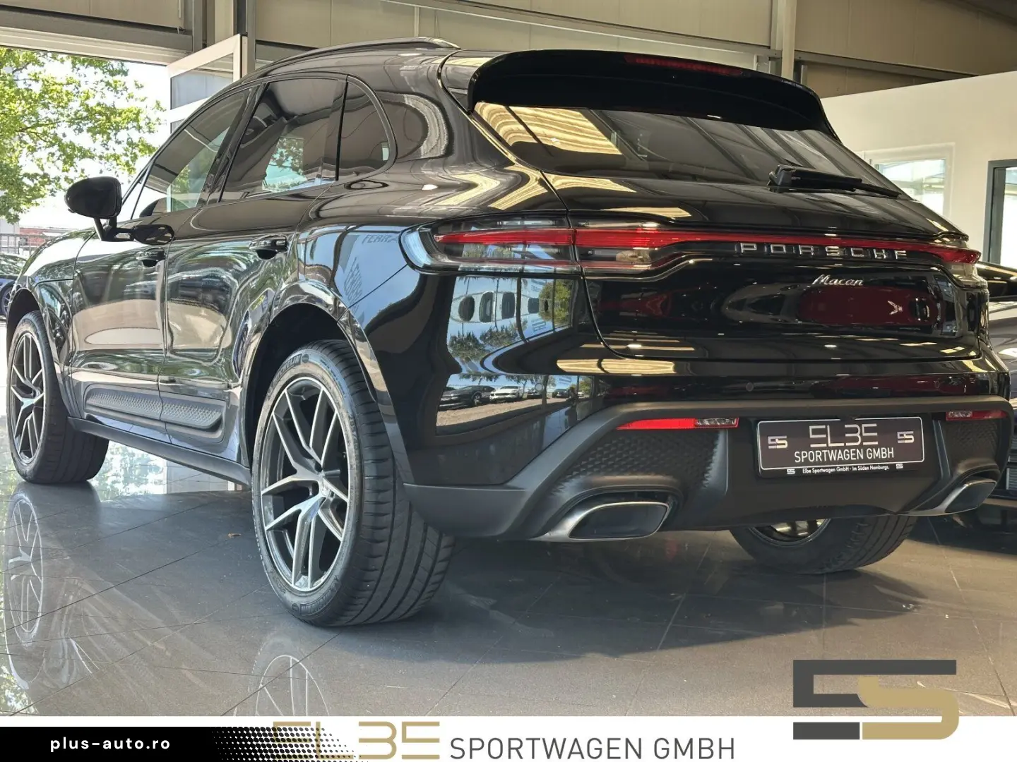 PORSCHE Macan T PANO 20  eAHK PASM LED 360  SWA 14W Appl