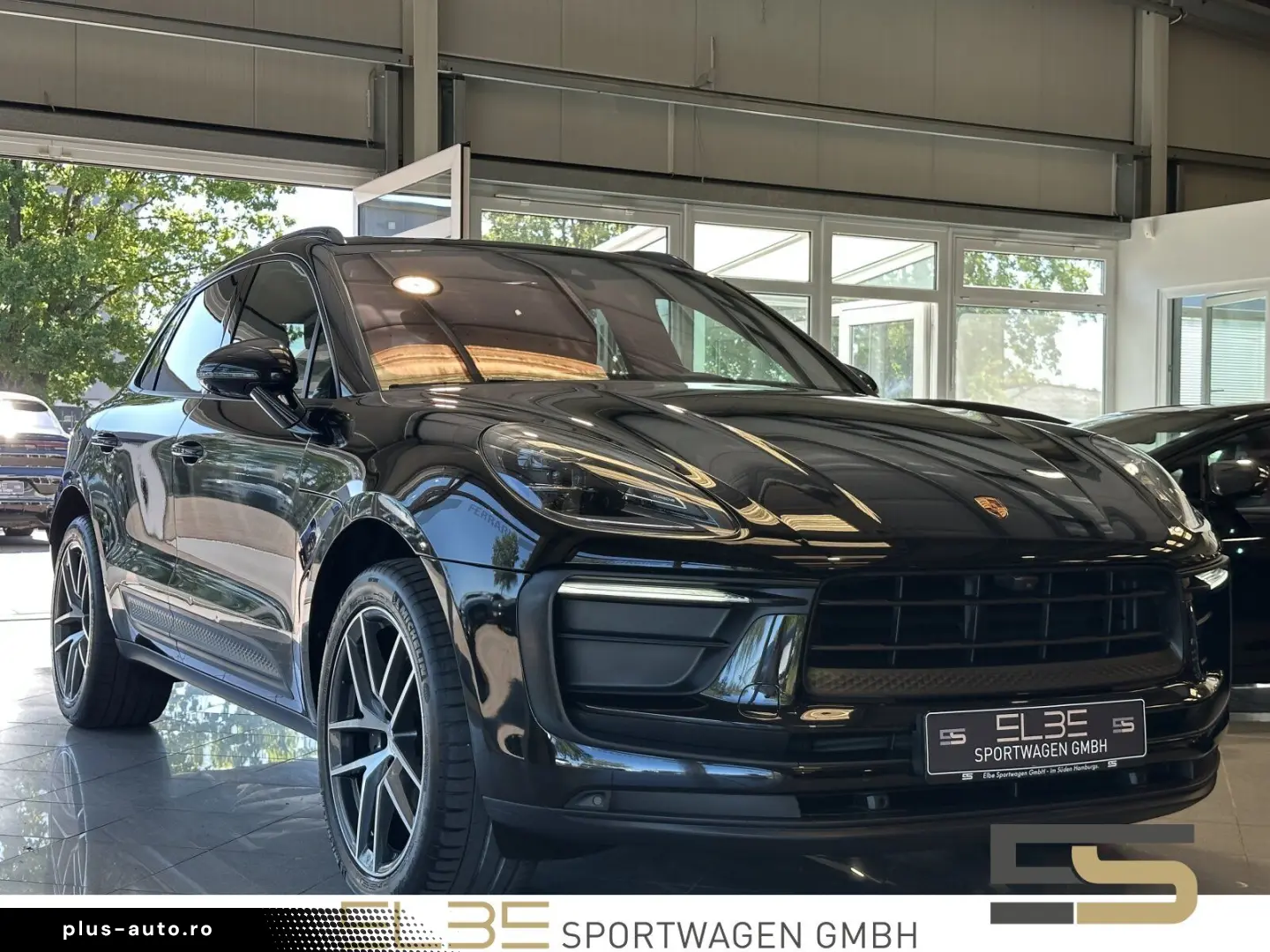PORSCHE Macan T PANO 20  eAHK PASM LED 360  SWA 14W Appl