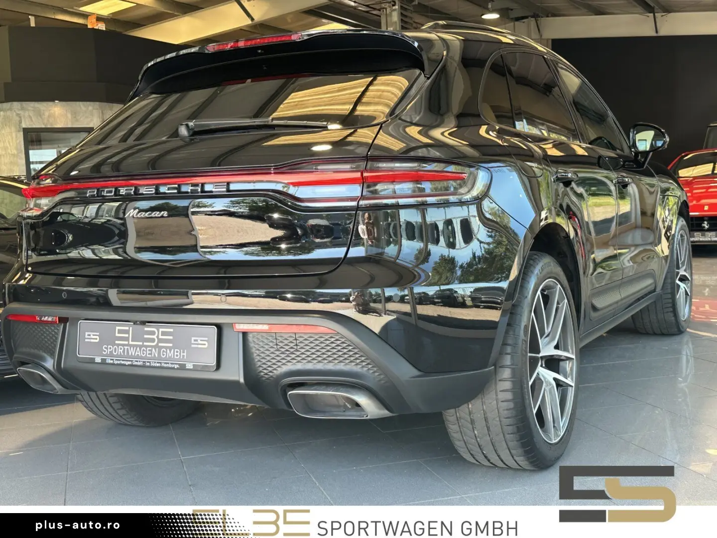 PORSCHE Macan T PANO 20  eAHK PASM LED 360  SWA 14W Appl
