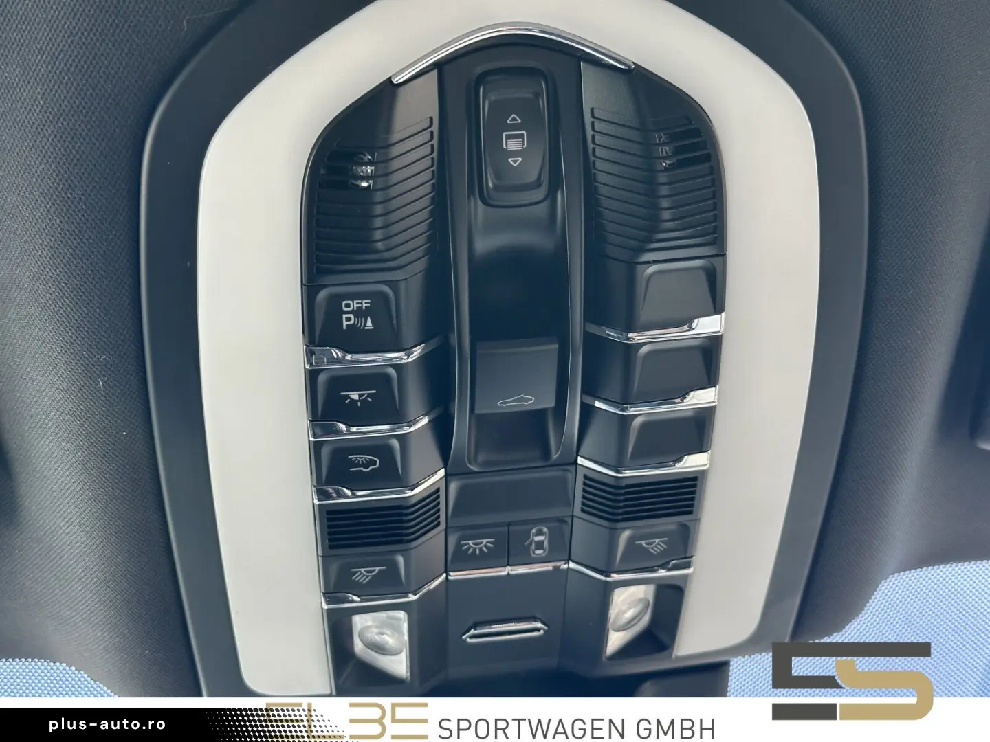 PORSCHE Macan T PANO 20  eAHK PASM LED 360  SWA 14W Appl