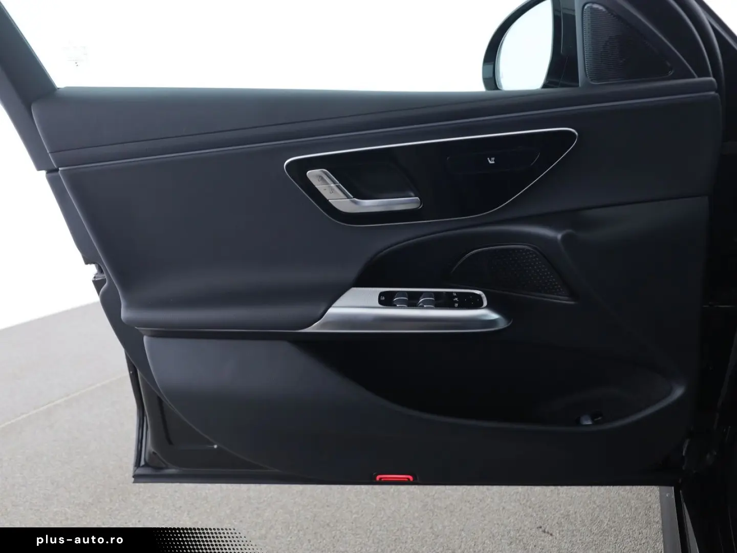 MERCEDES-BENZ E 200 Avantgarde Distr. Kamera LED Navi
