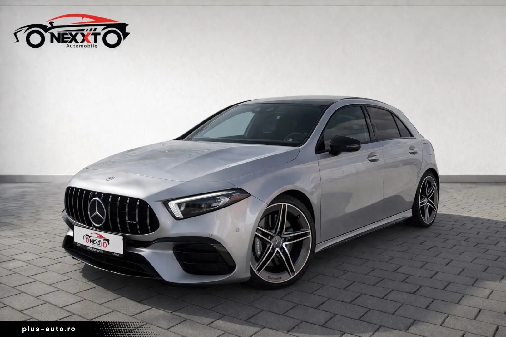 MERCEDES-BENZ A 45 AMG 4Matic Schalensitze Pano
