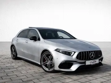 MERCEDES-BENZ A 45 AMG 4Matic Schalensitze Pano