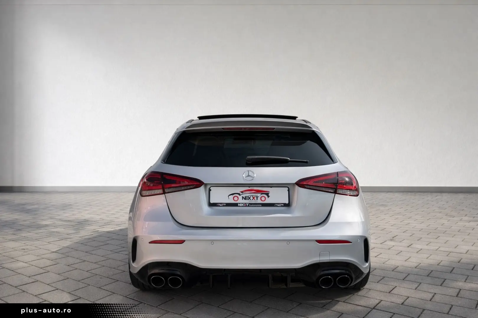 MERCEDES-BENZ A 45 AMG 4Matic Schalensitze Pano