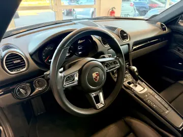 PORSCHE 718 Cayman PDK PASM   LED   Kamera   BOSE