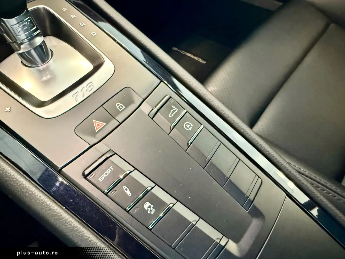 PORSCHE 718 Cayman PDK PASM   LED   Kamera   BOSE