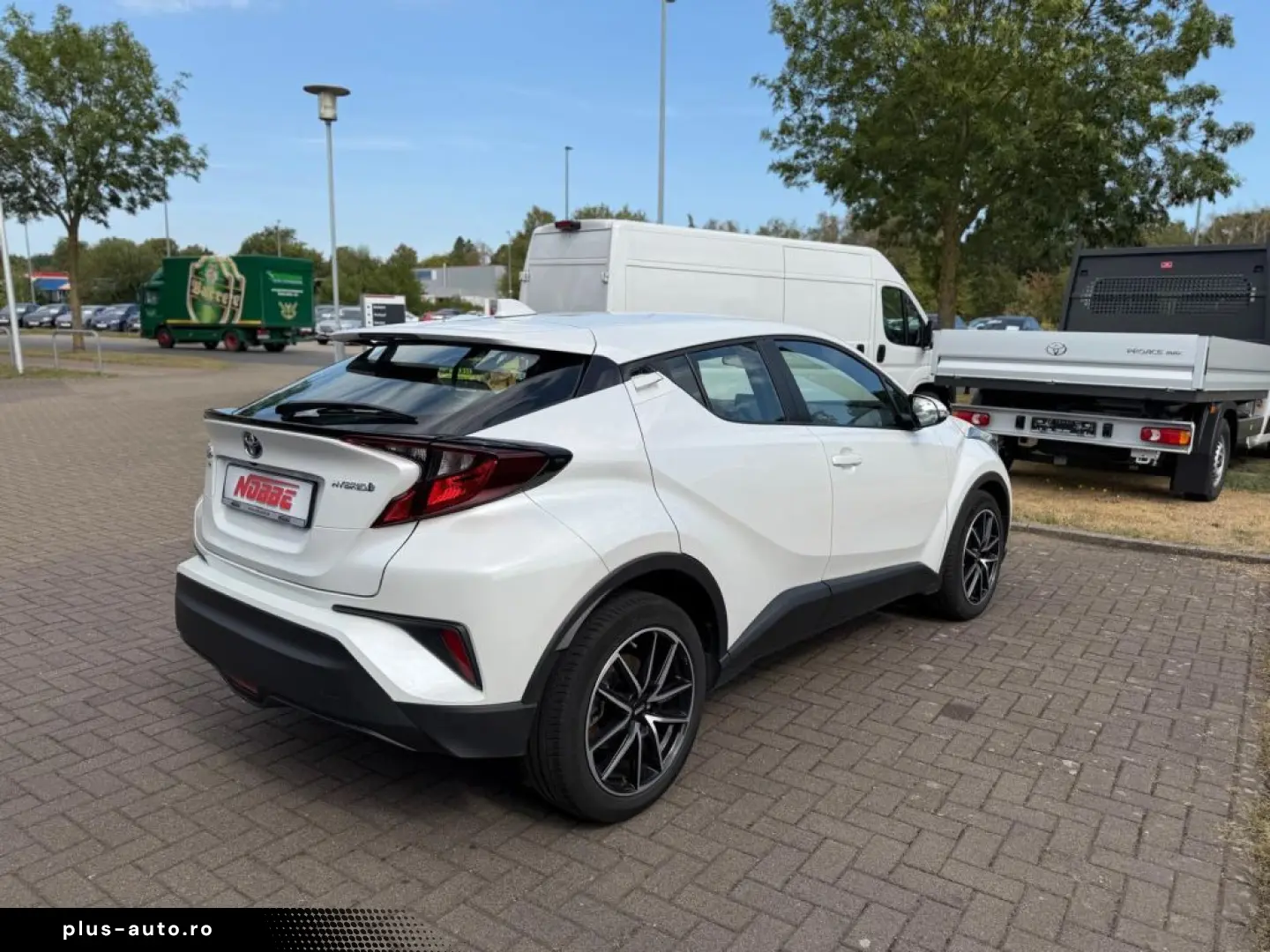 TOYOTA C-HR Hybrid Flow