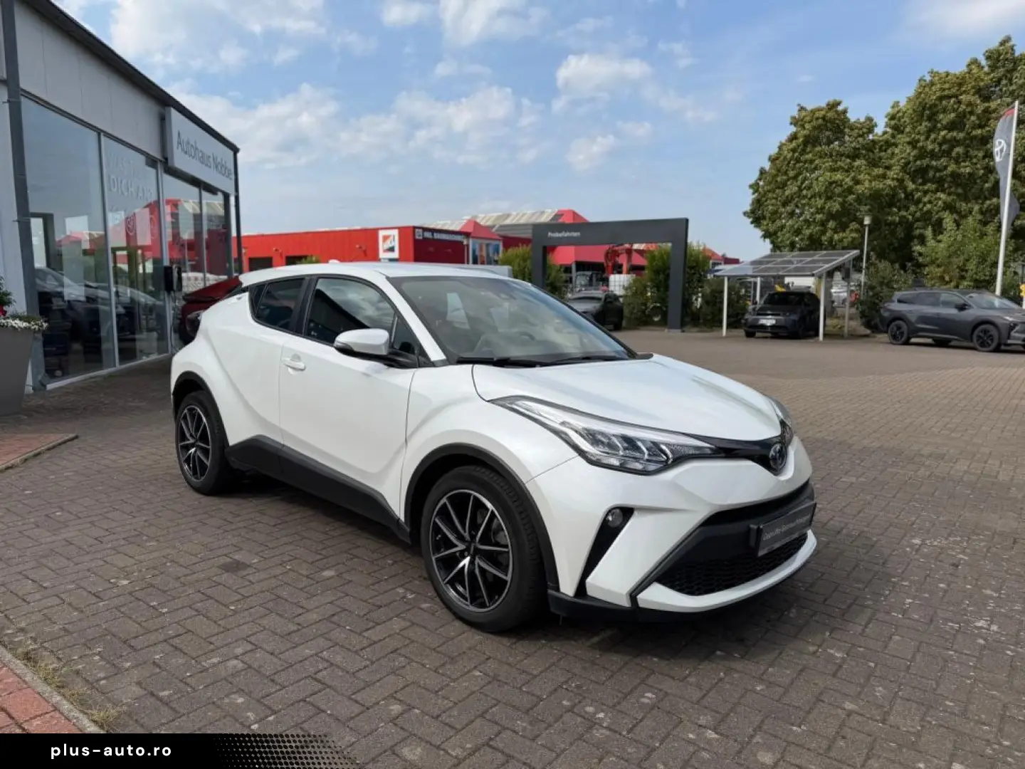 TOYOTA C-HR Hybrid Flow