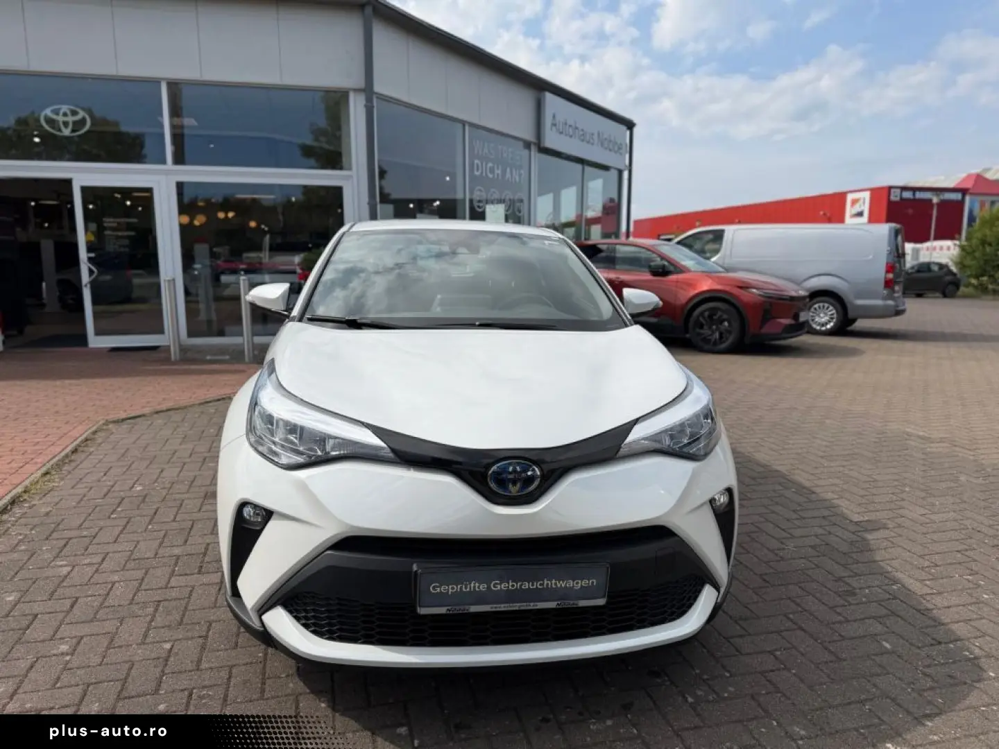 TOYOTA C-HR Hybrid Flow
