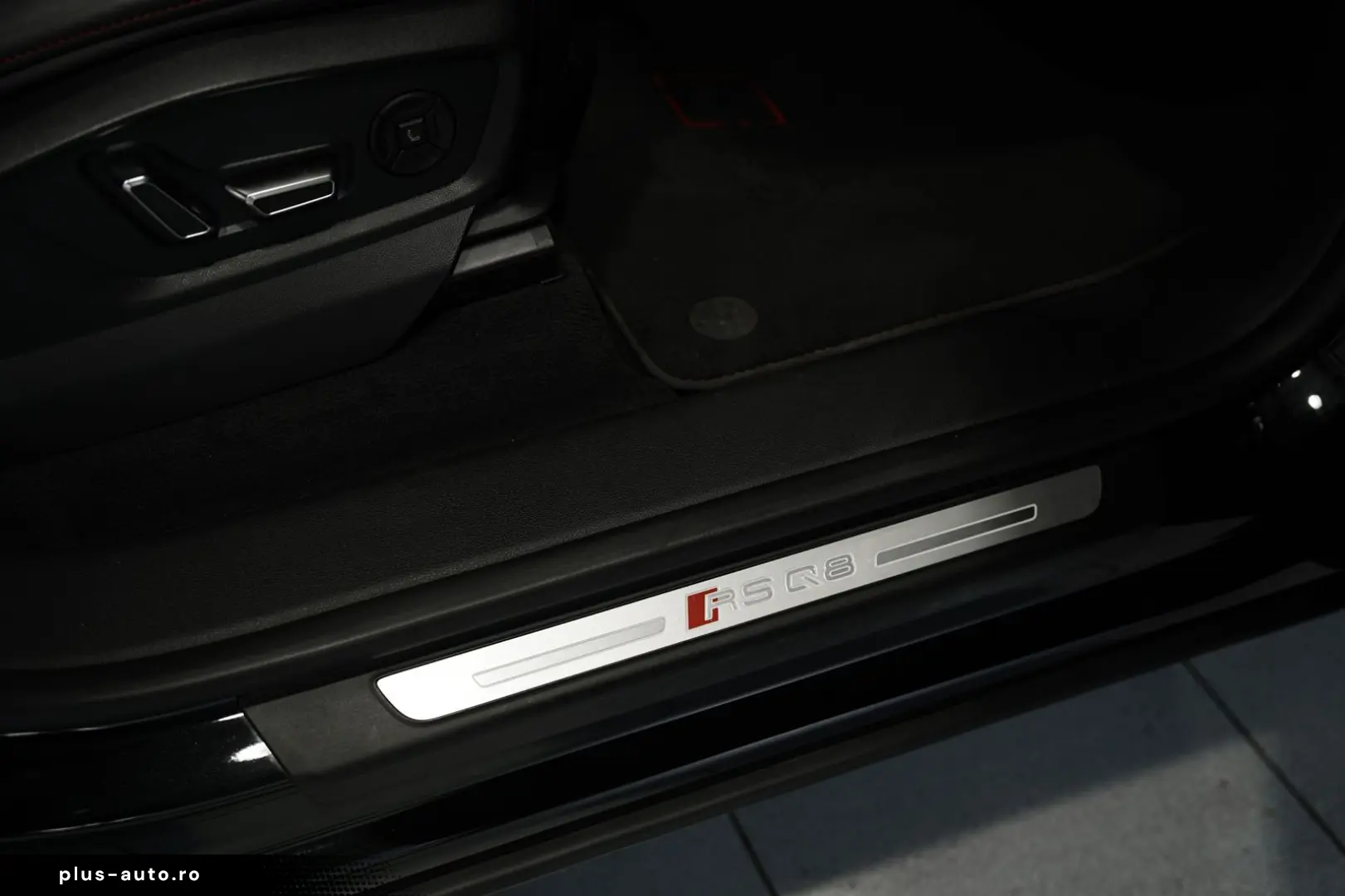 AUDI RS Q8 2022 — imagine 13