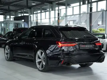AUDI RS6 Avant q. 2.H 22  S-AGA  Dynamik  B&O  MwSt
