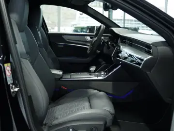 AUDI RS6 Avant q. 2.H 22  S-AGA  Dynamik  B&O  MwSt