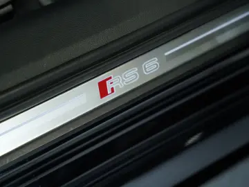 AUDI RS6 Avant q. 2.H 22  S-AGA  Dynamik  B&O  MwSt