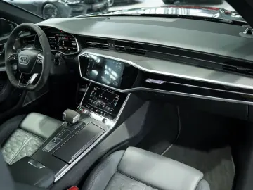 AUDI RS6 Avant q. 2.H 22  S-AGA  Dynamik  B&O  MwSt