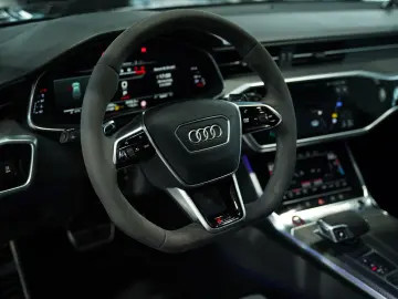 AUDI RS6 Avant q. 2.H 22  S-AGA  Dynamik  B&O  MwSt
