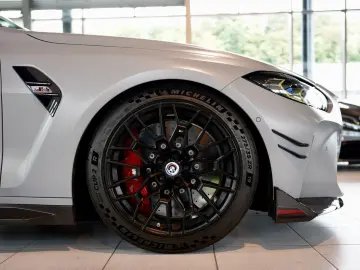 BMW M4 CSL  Carbon Schale Keramik Aerody Capristo