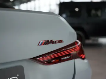 BMW M4 CSL  Carbon Schale Keramik Aerody Capristo