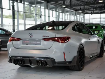 BMW M4 CSL  Carbon Schale Keramik Aerody Capristo