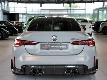 BMW M4 CSL  Carbon Schale Keramik Aerody Capristo