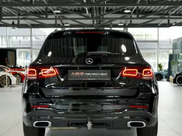 MERCEDES-BENZ GLC 400 d 4M AMG Line  1.H  Digital  A…