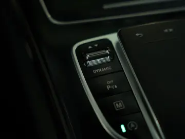 MERCEDES-BENZ GLC 400 d 4M AMG Line  1.H  Digital  A…