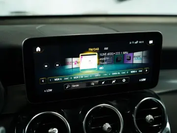 MERCEDES-BENZ GLC 400 d 4M AMG Line  1.H  Digital  A…