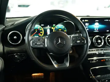 MERCEDES-BENZ GLC 400 d 4M AMG Line  1.H  Digital  A…