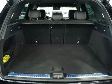 MERCEDES-BENZ GLC 400 d 4M AMG Line  1.H  Digital  A…