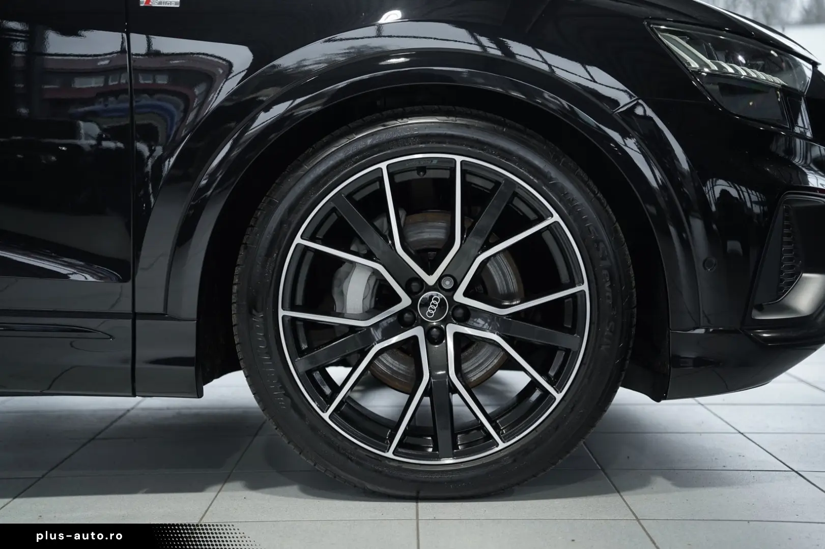 AUDI Q8 50 TDI q. S line  1.H  22  Virtual Pano B&O