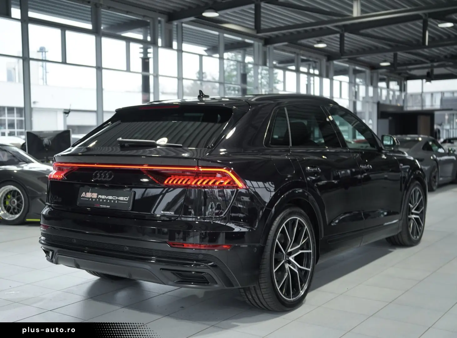 AUDI Q8 50 TDI q. S line  1.H  22  Virtual Pano B&O