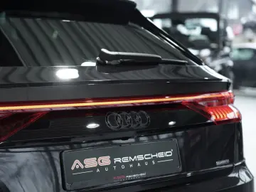AUDI Q8 50 TDI q. S line  1.H  22  Virtual Pano B&O