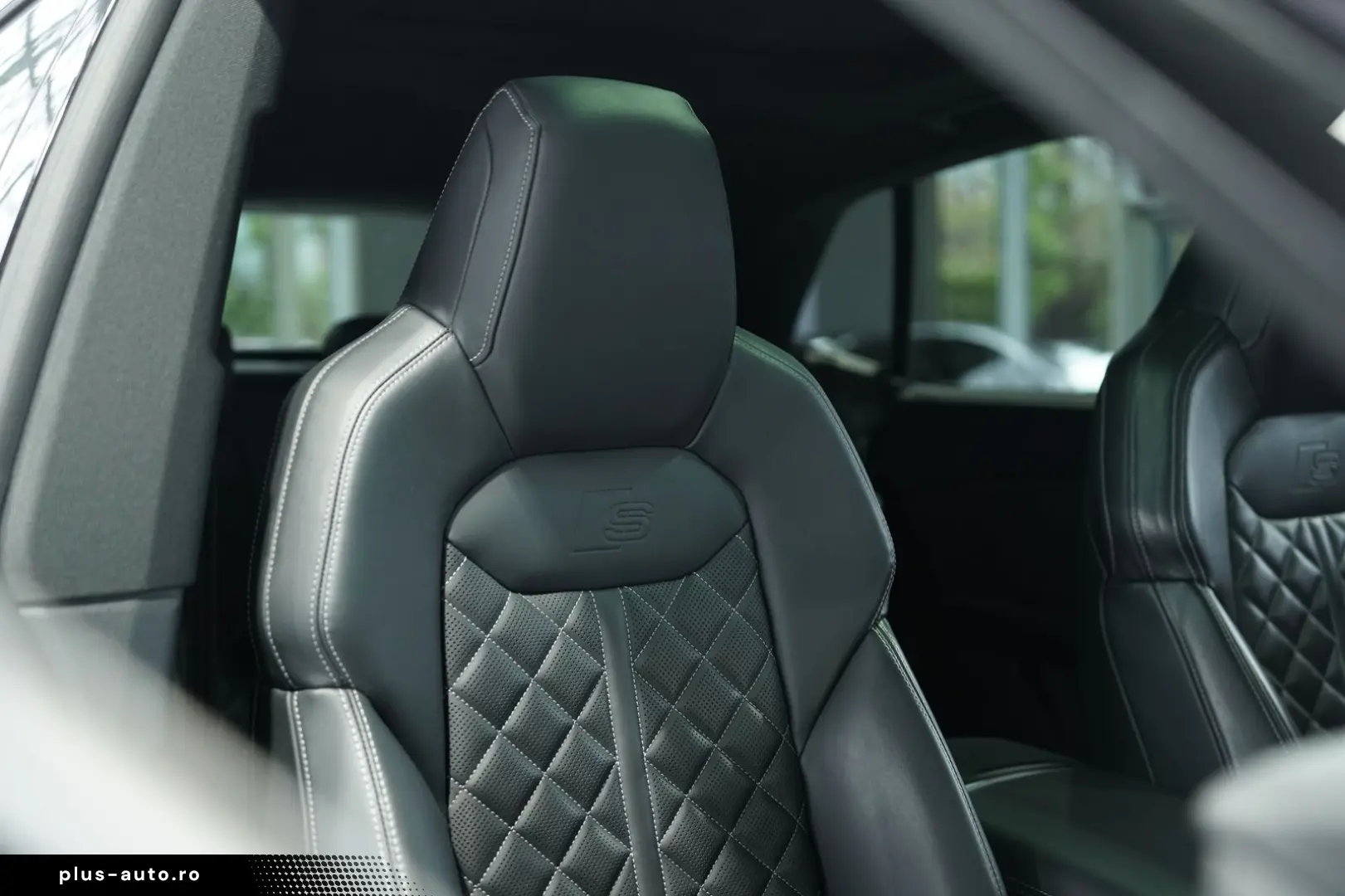 AUDI Q8 50 TDI q. S line  1.H  22  Virtual Pano B&O
