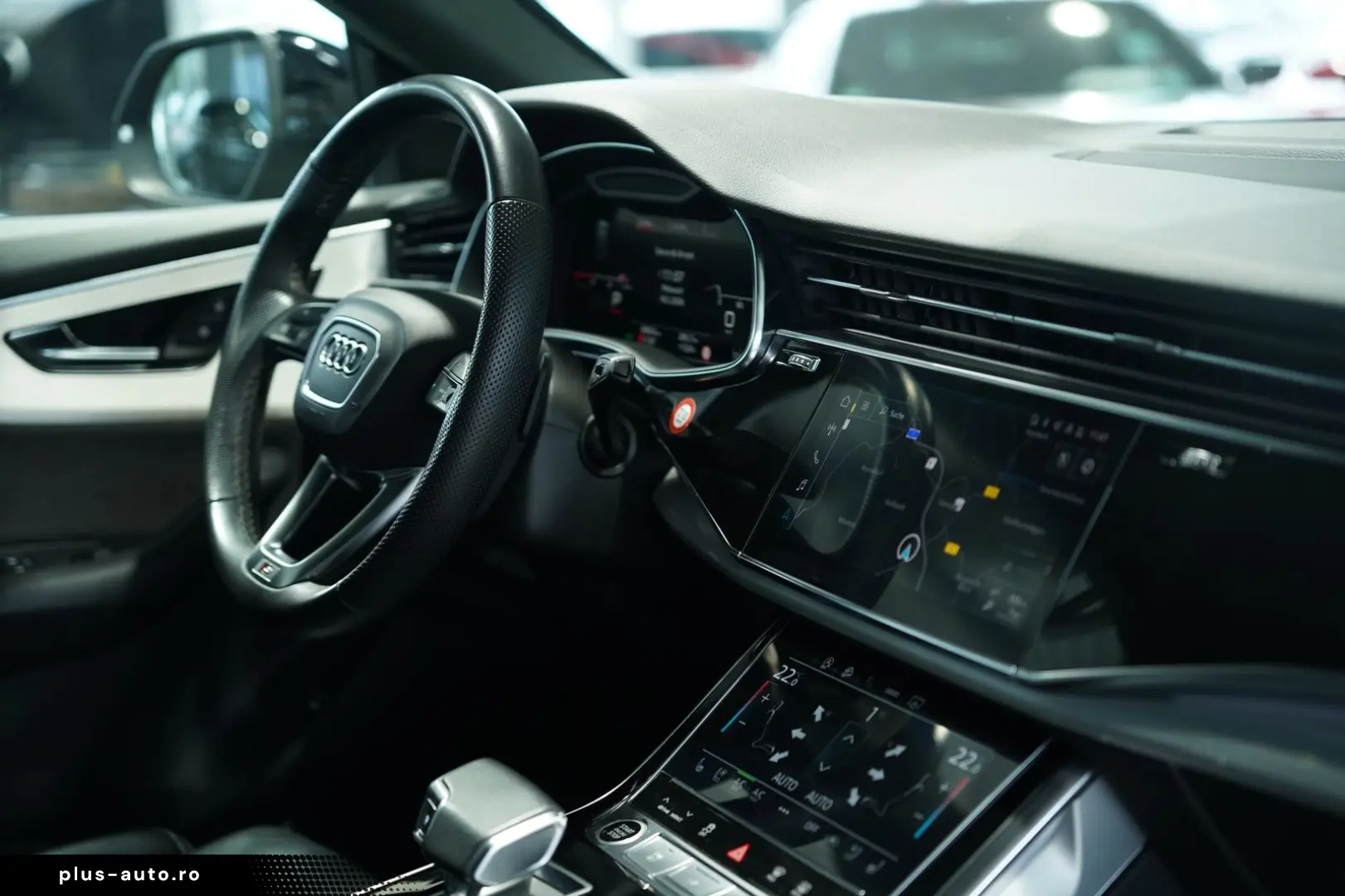 AUDI Q8 50 TDI q. S line  1.H  22  Virtual Pano B&O