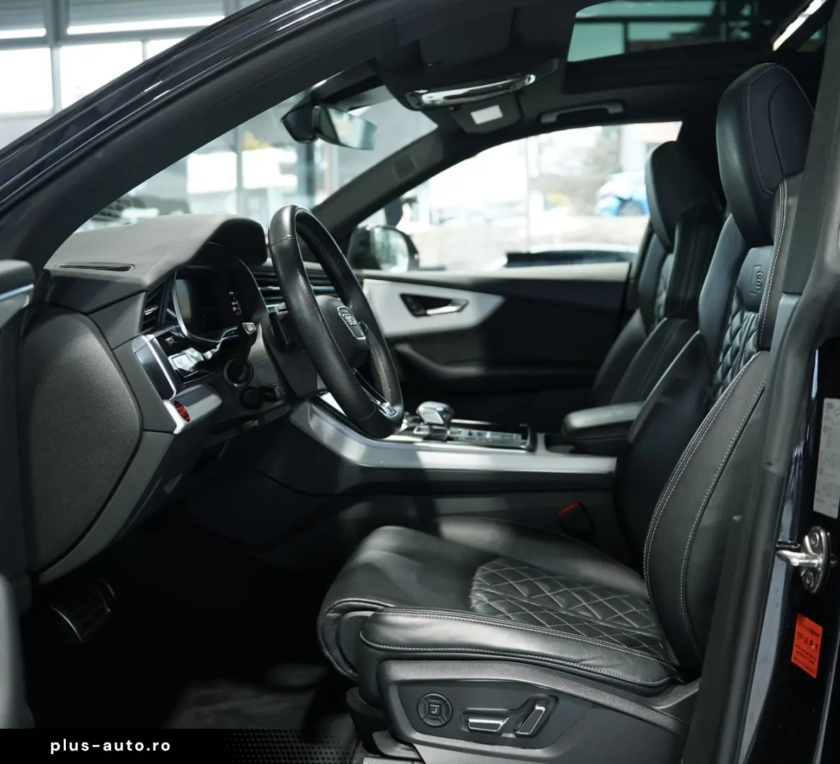 AUDI Q8 50 TDI q. S line  1.H  22  Virtual Pano B&O