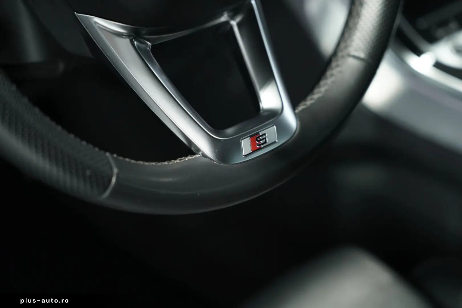 AUDI Q8 50 TDI q. S line  1.H  22  Virtual Pano B&O