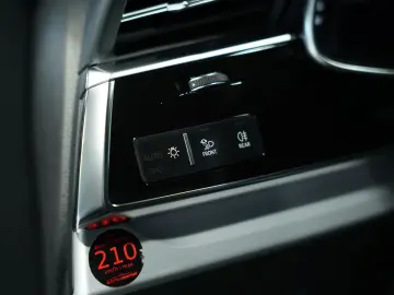 AUDI Q8 50 TDI q. S line  1.H  22  Virtual Pano B&O