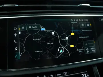 AUDI Q8 50 TDI q. S line  1.H  22  Virtual Pano B&O