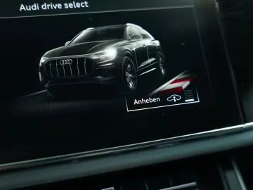AUDI Q8 50 TDI q. S line  1.H  22  Virtual Pano B&O