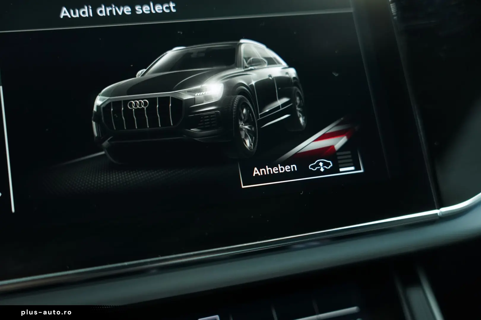 AUDI Q8 50 TDI q. S line  1.H  22  Virtual Pano B&O