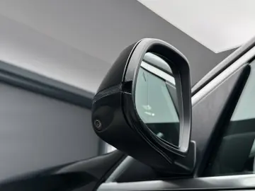 BMW X5 45e Plug-in  Pano   B&W  ventilatie  laser