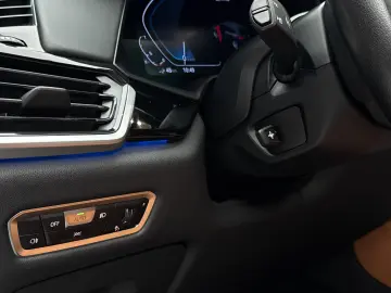 BMW X5 45e Plug-in  Pano   B&W  ventilatie  laser