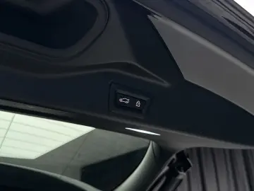 BMW X5 45e Plug-in  Pano   B&W  ventilatie  laser