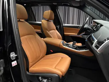BMW X5 45e Plug-in  Pano   B&W  ventilatie  laser