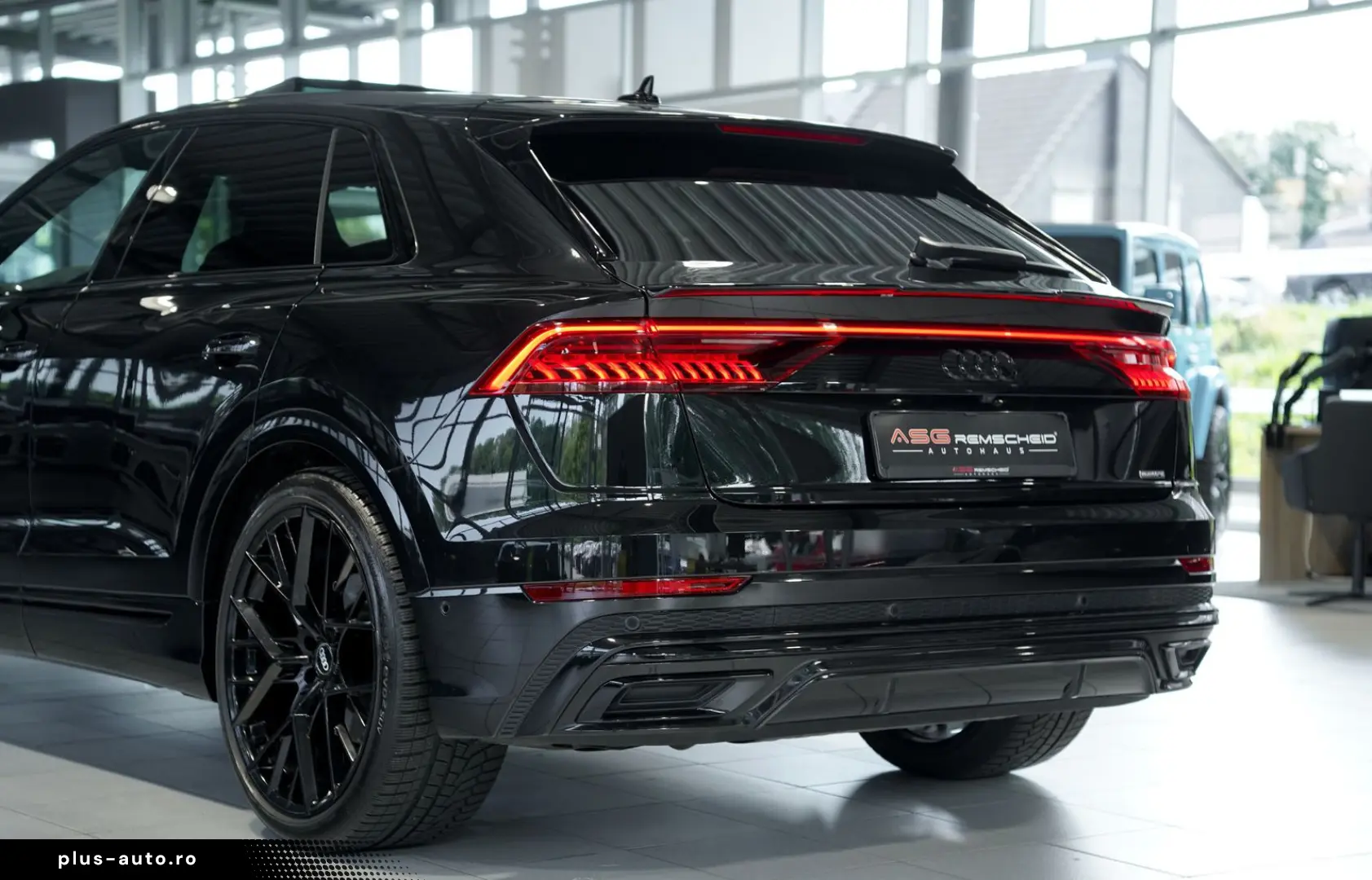 AUDI Q8 50 TDI q. S line  2.H  23  B&O Pano Virtual