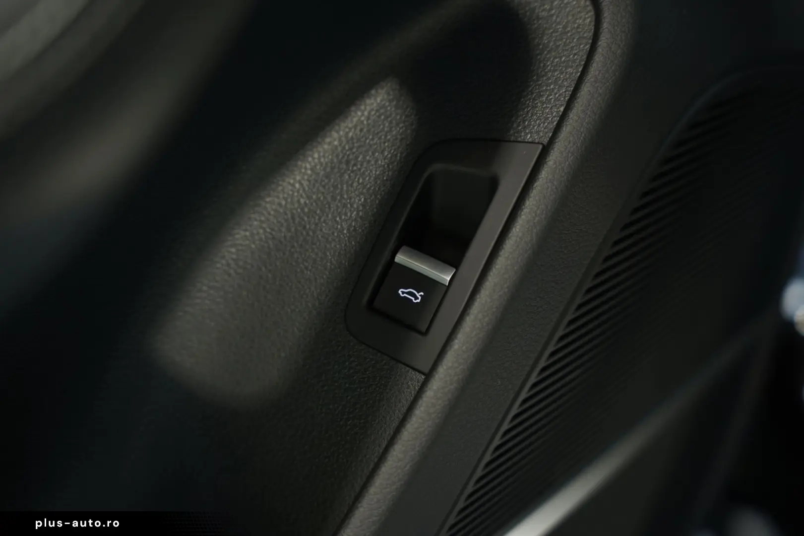AUDI Q8 50 TDI q. S line  2.H  23  B&O Pano Virtual