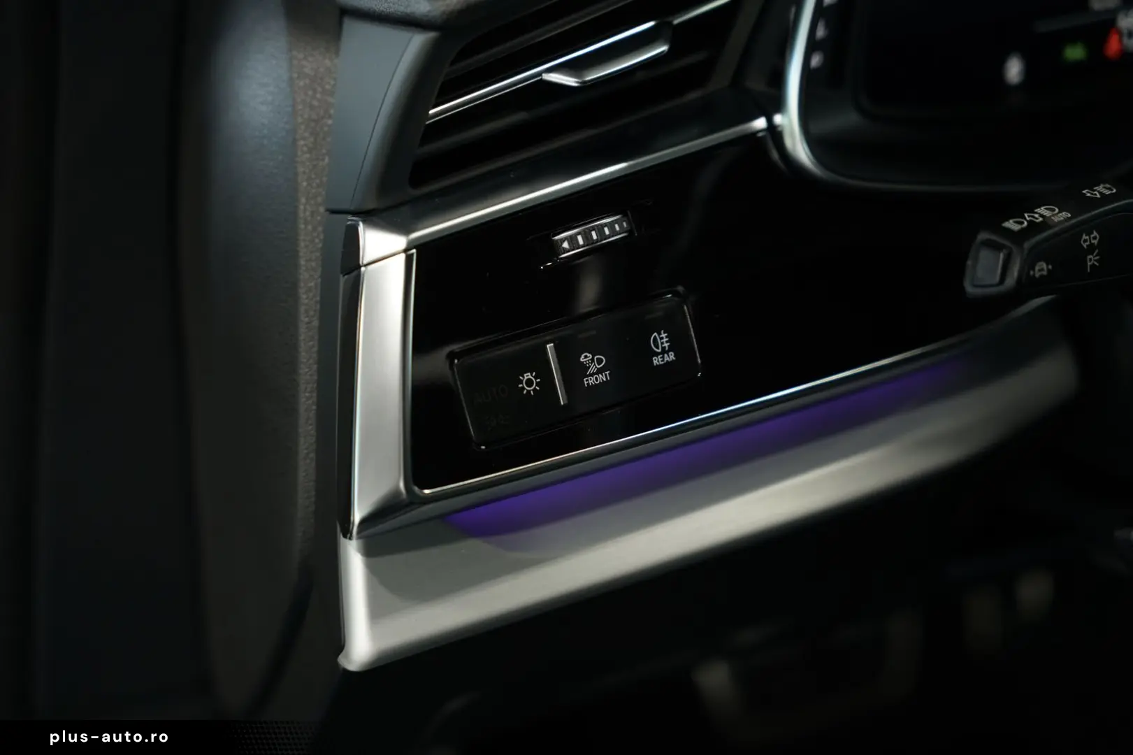 AUDI Q8 50 TDI q. S line  2.H  23  B&O Pano Virtual