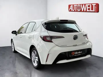 TOYOTA Corolla 1.8 Comfort Kamera LED Navi ACC LM SpurH