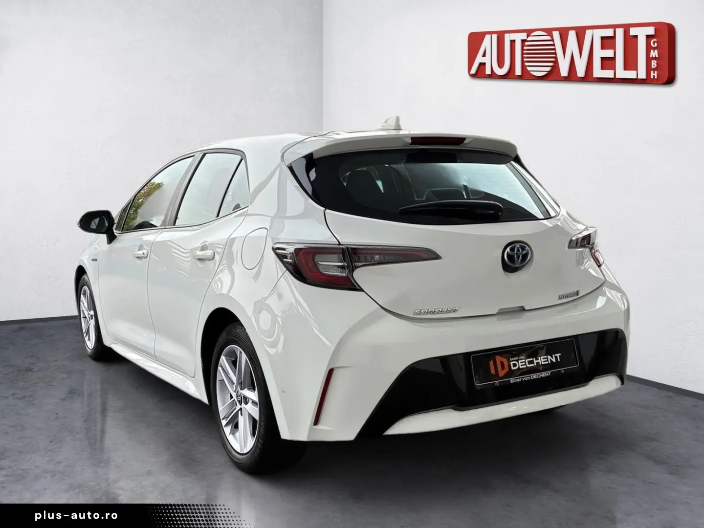 TOYOTA Corolla 1.8 Comfort Kamera LED Navi ACC LM SpurH